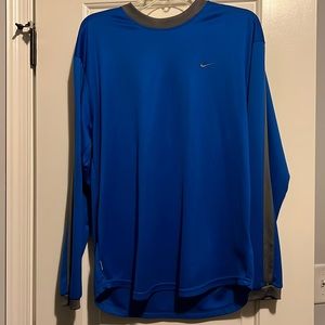 Nike dri fit long sleeve shirt